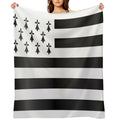 Drapeau Breton Lightweight Throw Blanket