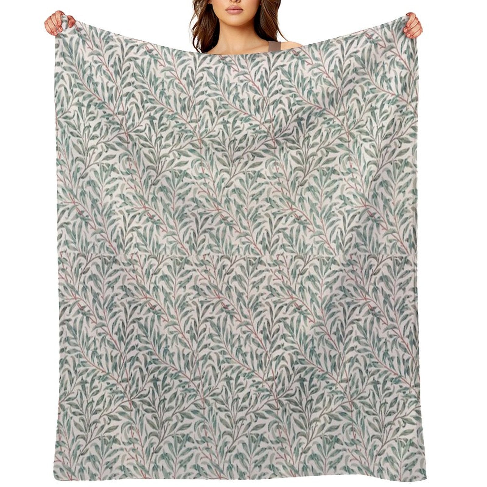 William Morris Pattern - Flowers & Leaves Wrinkle-free Throw Blanket