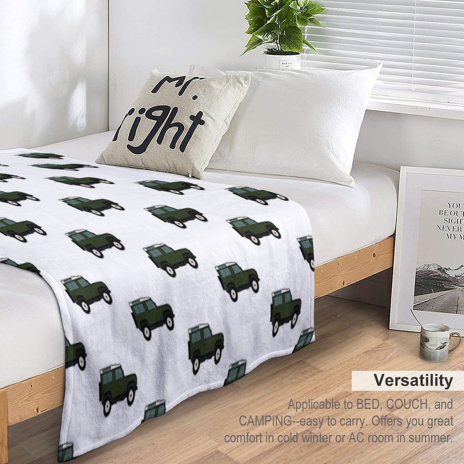 Defender SUV - British Racing Green Travel-friendly Throw Blanket