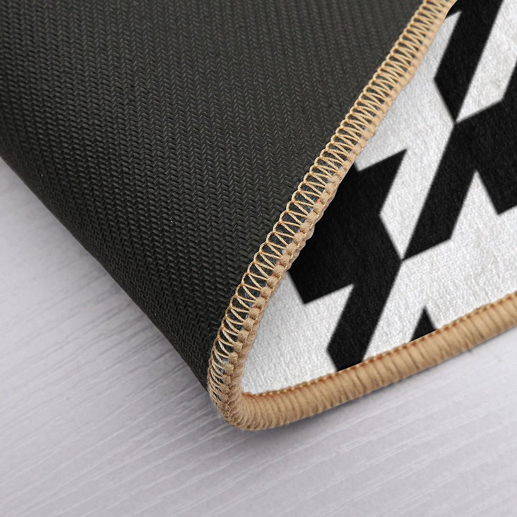 Preppy 1980s Geometric Pattern Trendy Black And White Houndstooth  Multi-Purpose Bath Mat