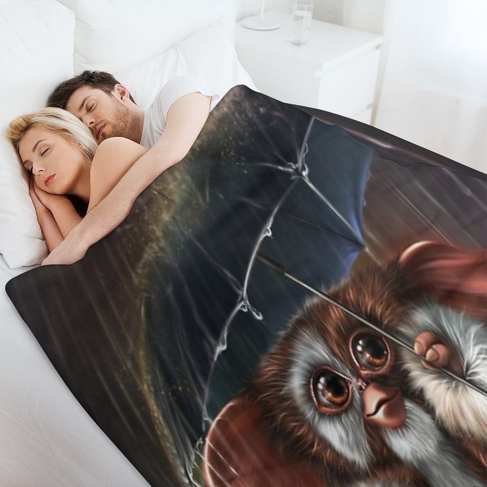 Cute Gizmo Gremlins Compact Throw Blanket