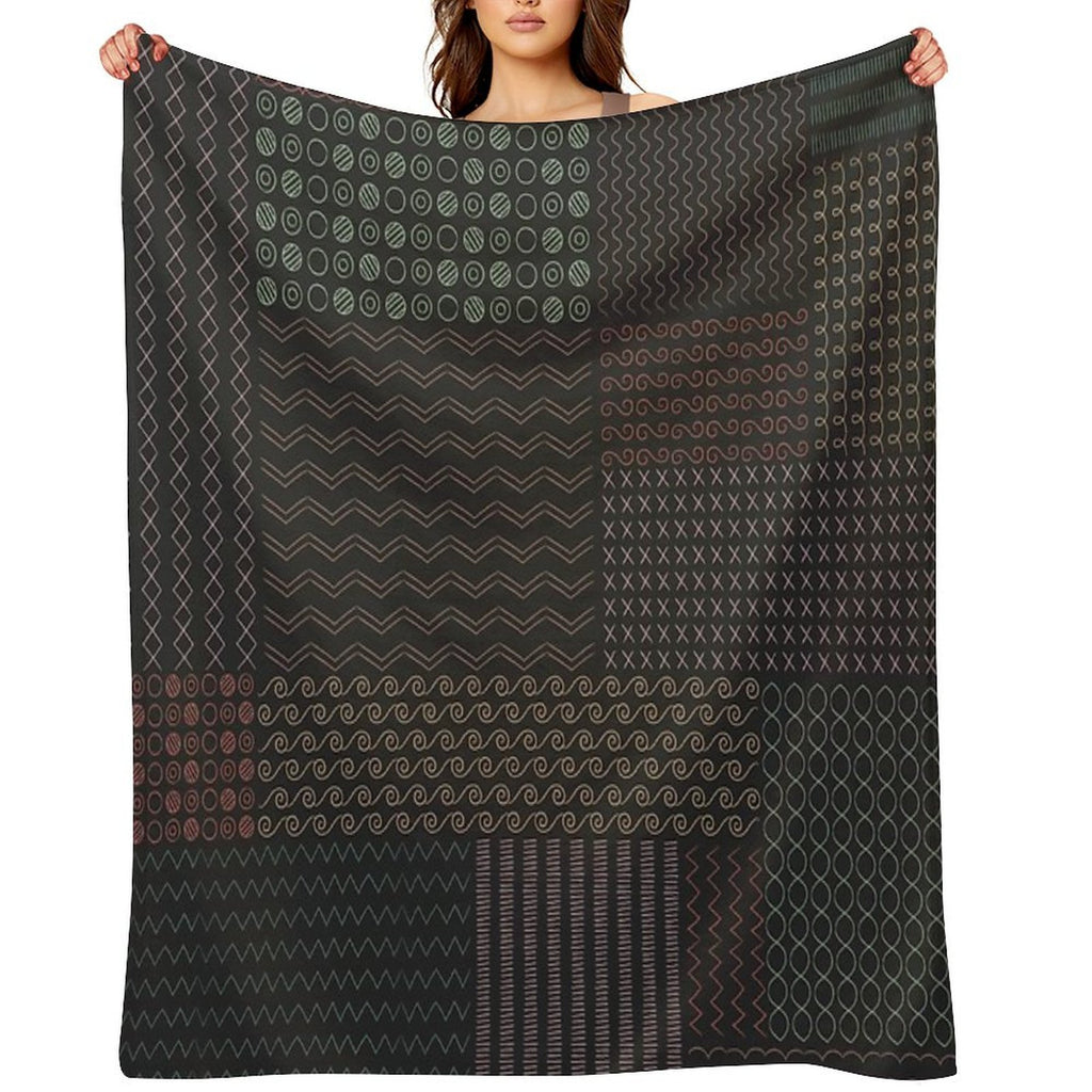 Minimalist Geometric Patterns Shrink-resistant Throw Blanket