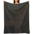 Minimalist Geometric Patterns Shrink-resistant Throw Blanket