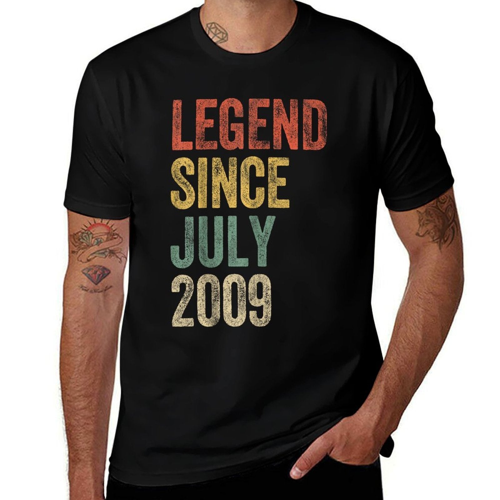 Legend 2009 16th Birthday Gifts for Boy Girl 16 Year Old  Versatile T-Shirt