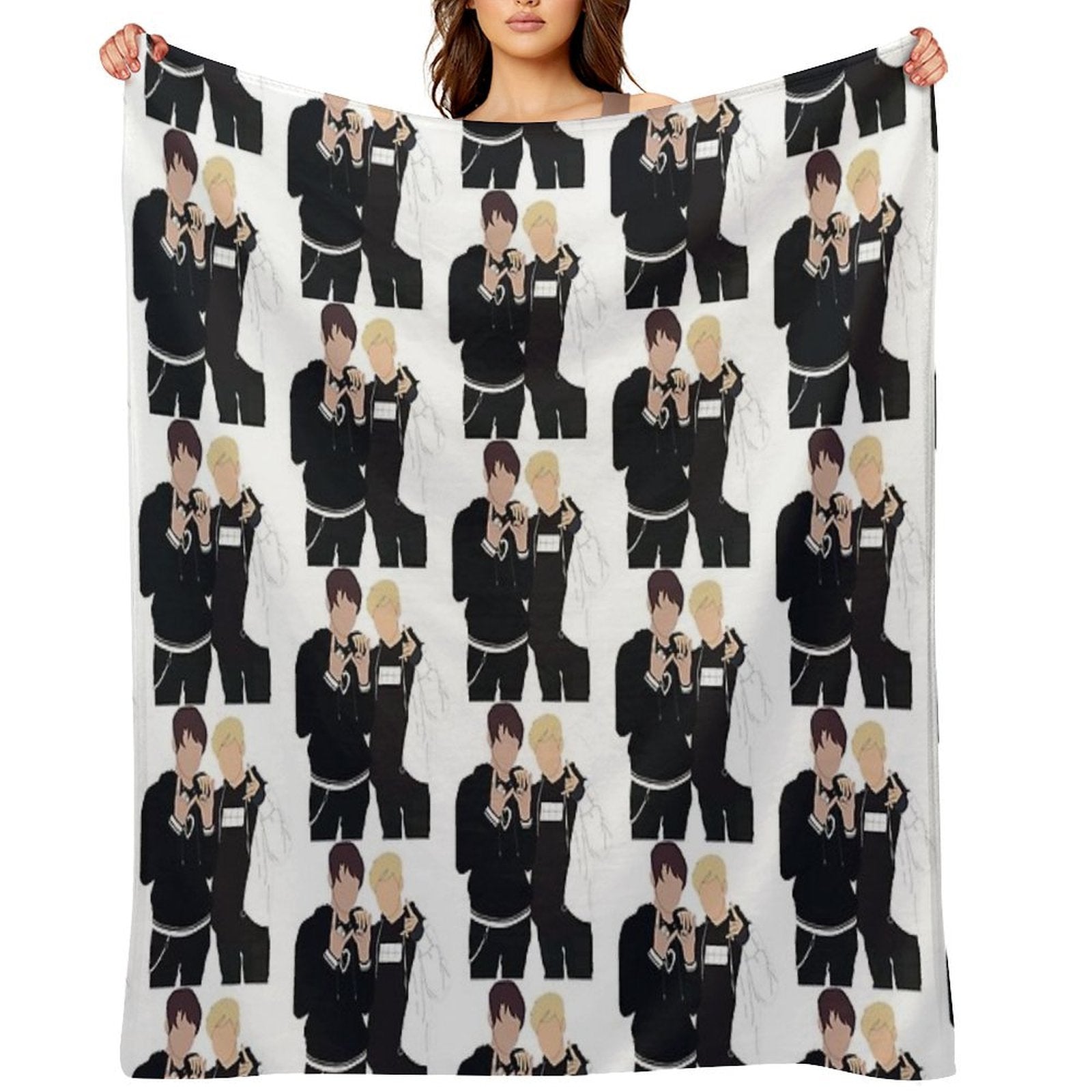 Sam _amp_ Colby Velvety-soft Throw Blanket