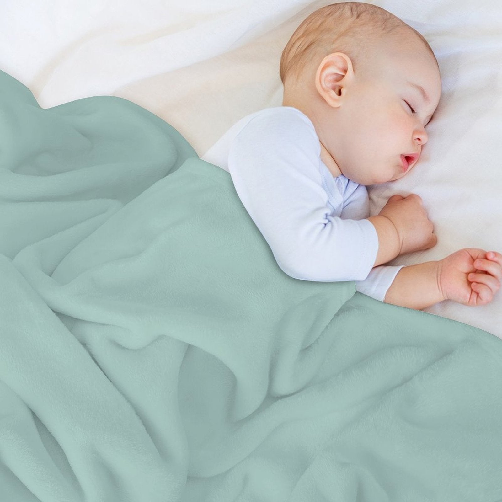 Catlove Eco-conscious Throw Blanket