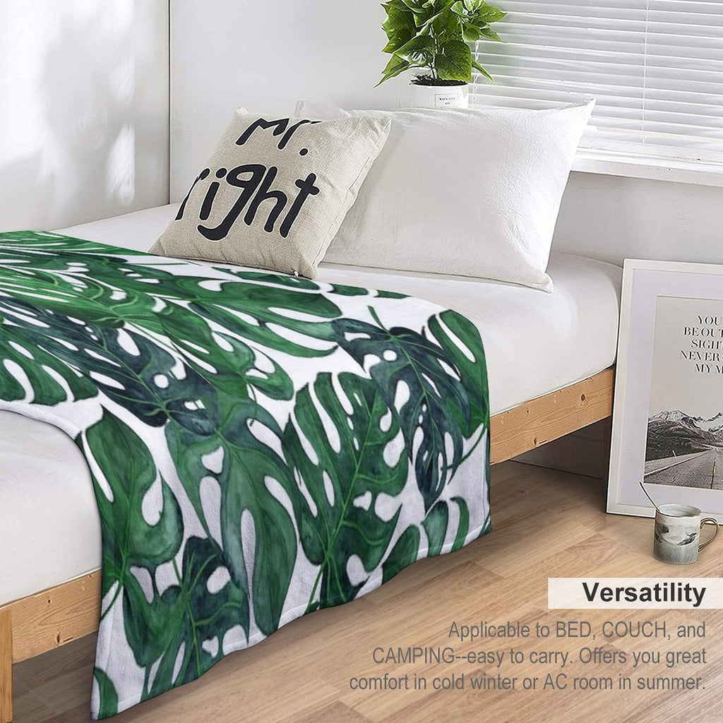 Tropical Monstera Leaves - Dark Emerald Green Machine-washable Throw Blanket