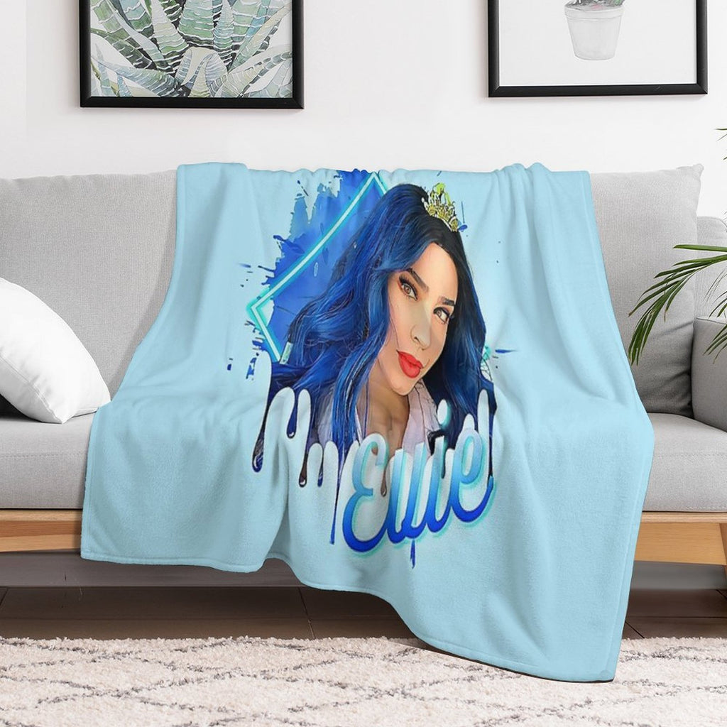 Evie Queen - Descendants 3 Velvety-soft Throw Blanket