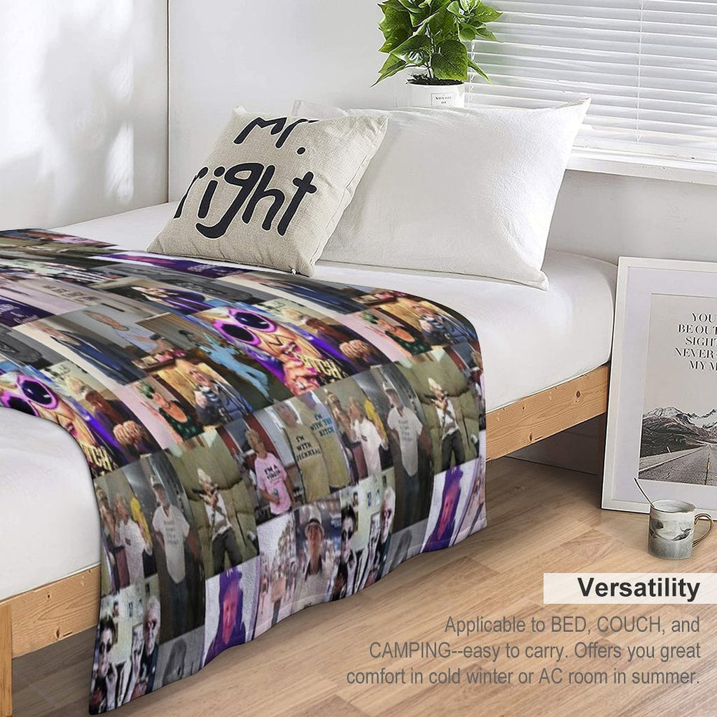 Funny Grandparents Aesthetic Collage Lightweight Throw Blanket