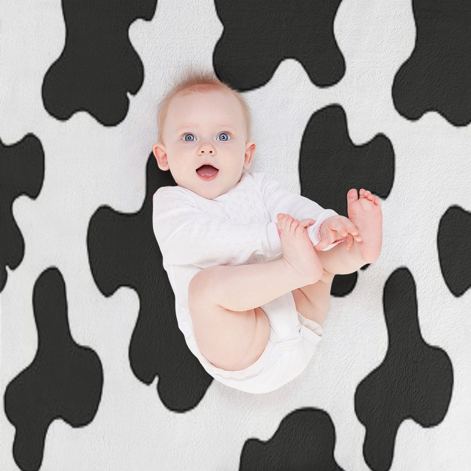 Swiss Cow Print Shrink-resistant Throw Blanket