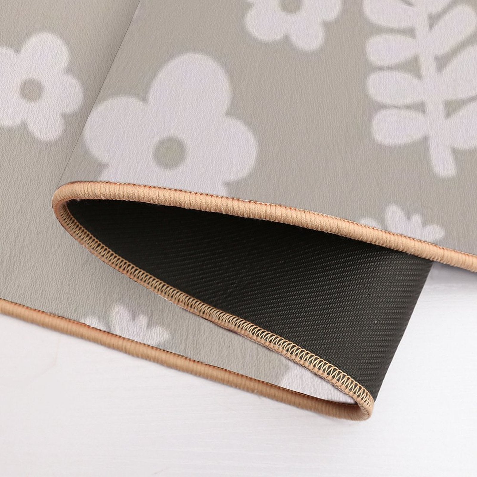 Mid Century Modern Flowers & Leaves, Cute Retro Pattern, Light Taupe  Multi-Purpose Bath Mat