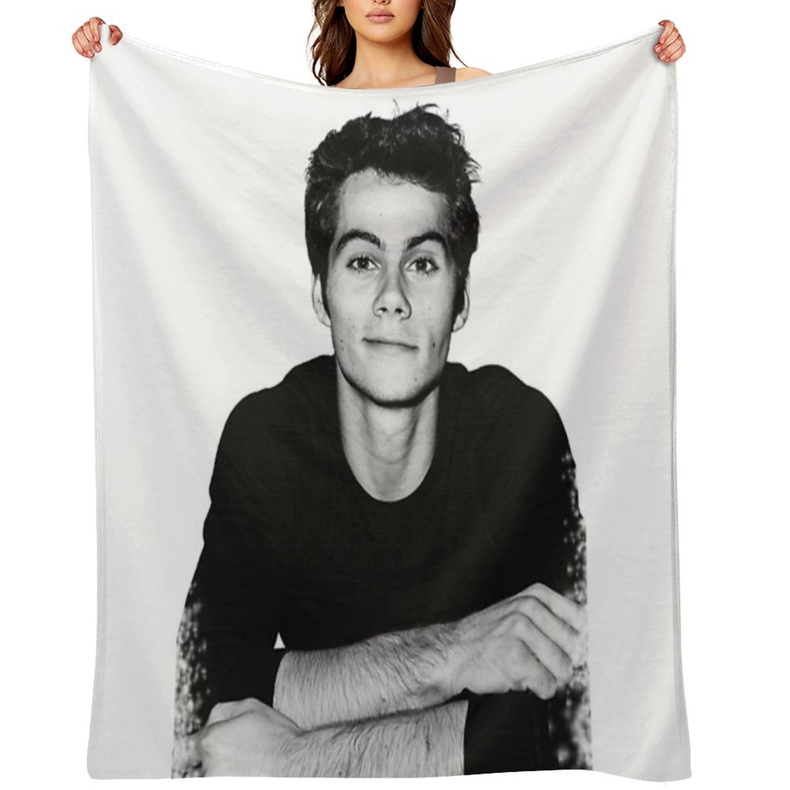 Dylan O'Brien Machine-washable Throw Blanket