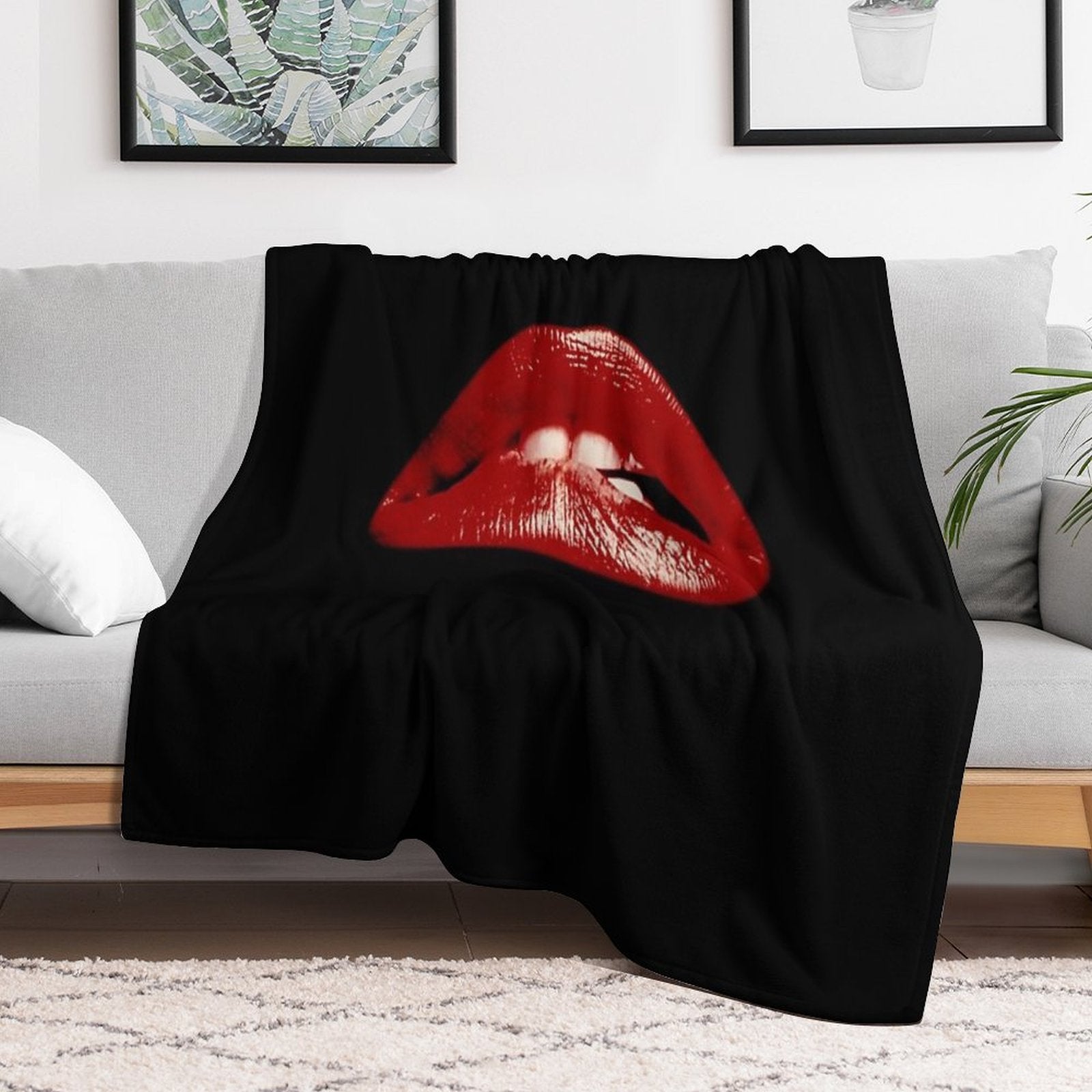 Rocky Horror Picture Show Lips Wrinkle-free Throw Blanket