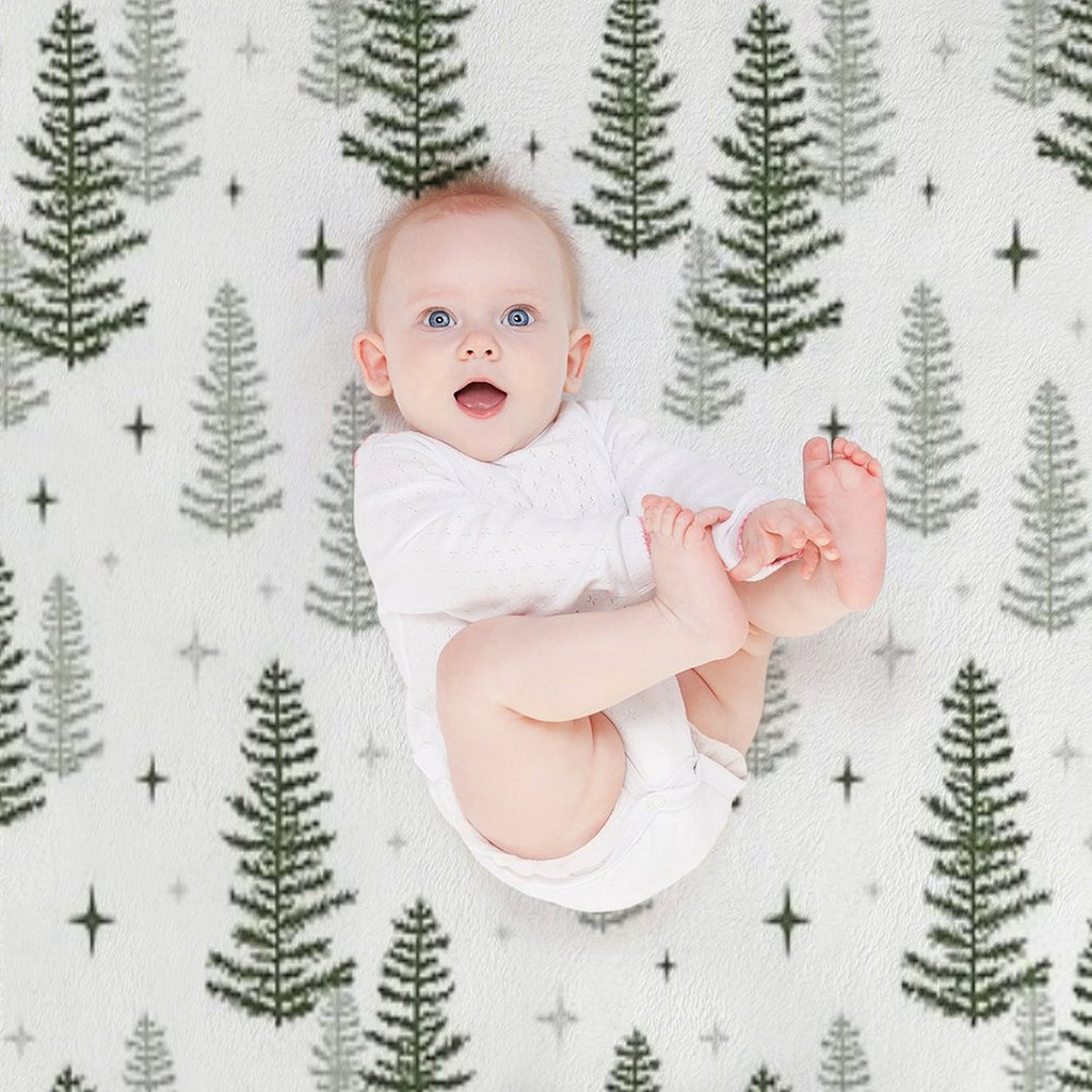 Christmas Night with Green Trees Quick-dry Throw Blanket