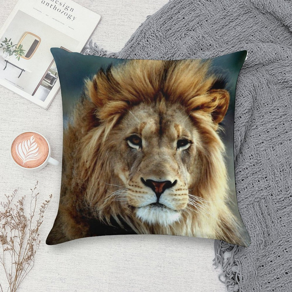 Majestic Lion Soft Durable Construction Throw Pillow