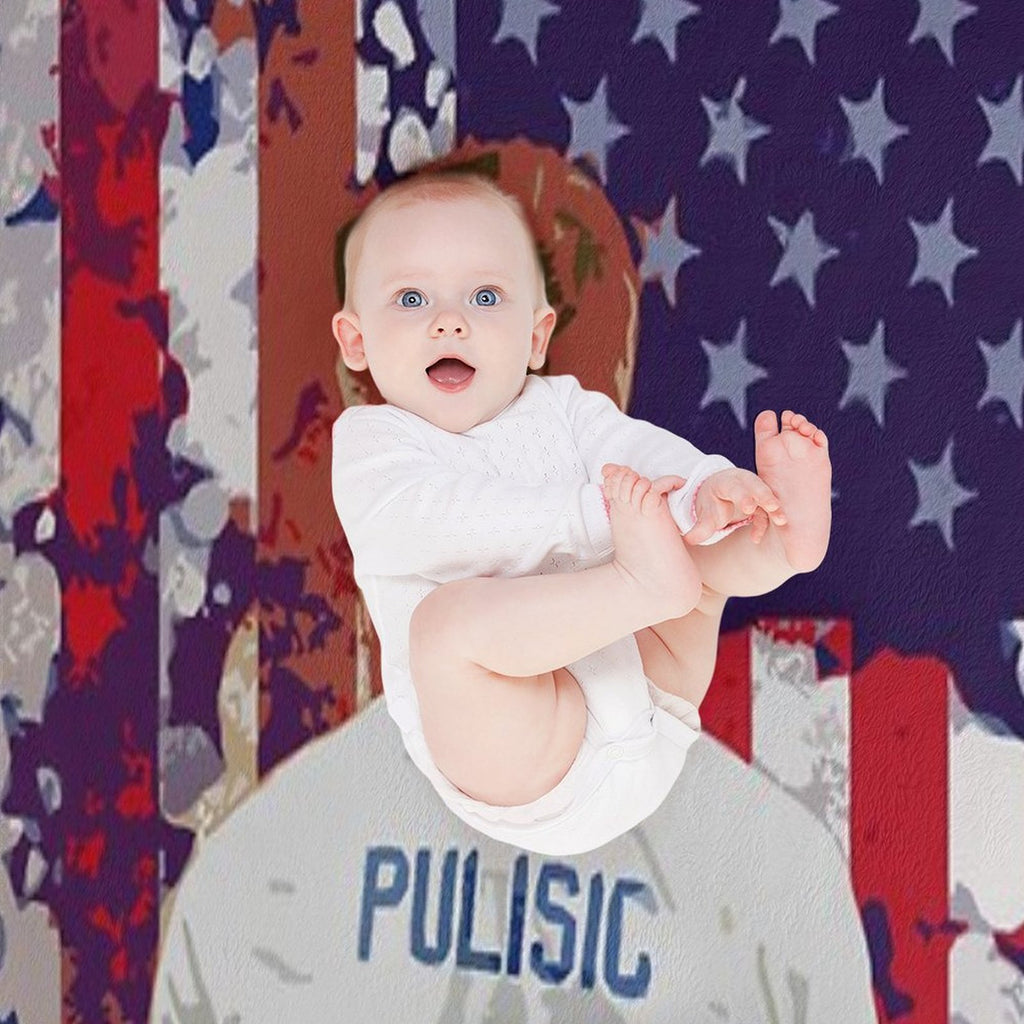 Christian Pulisic USA Poster Velvety-soft Throw Blanket