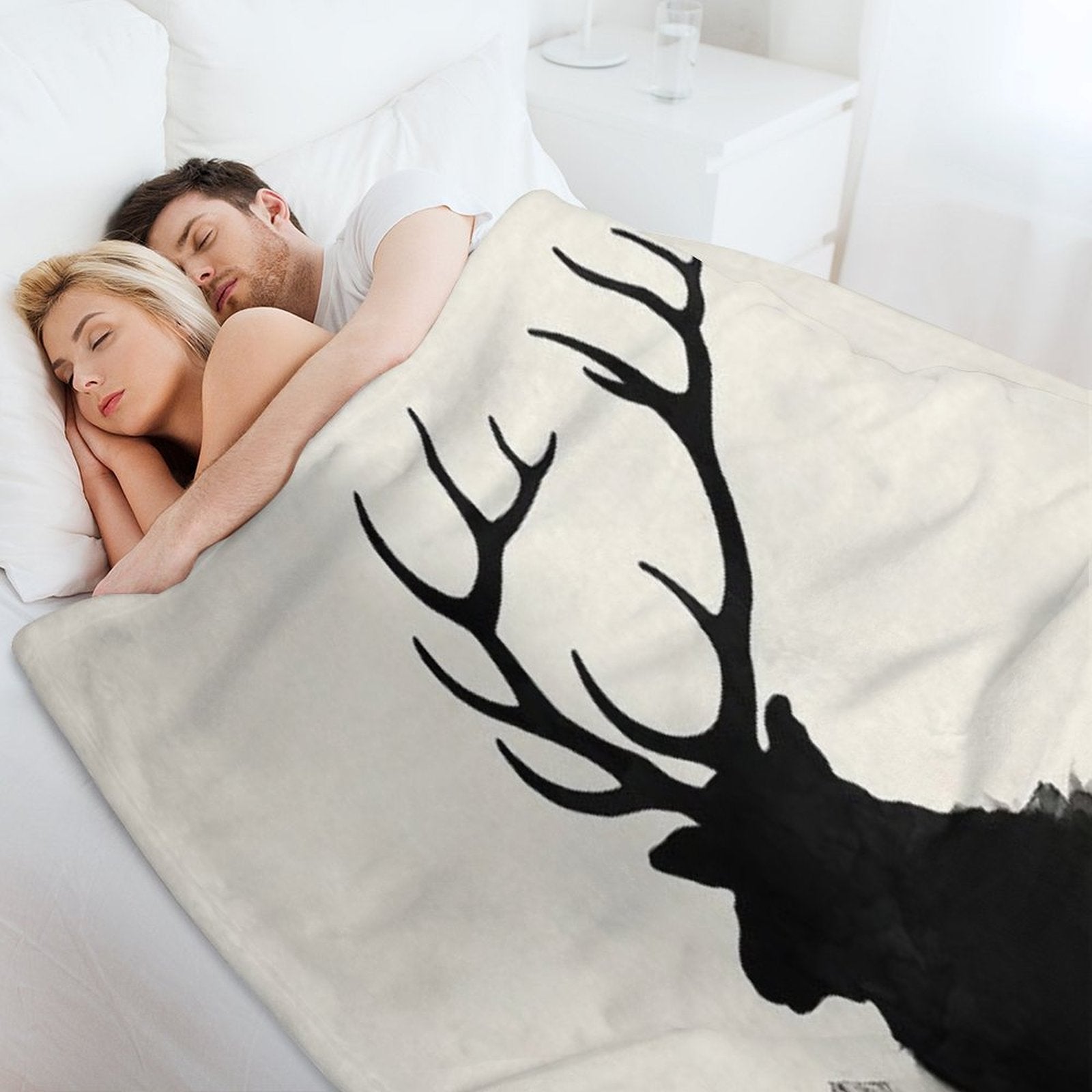 Elk Lightweight Throw Blanket