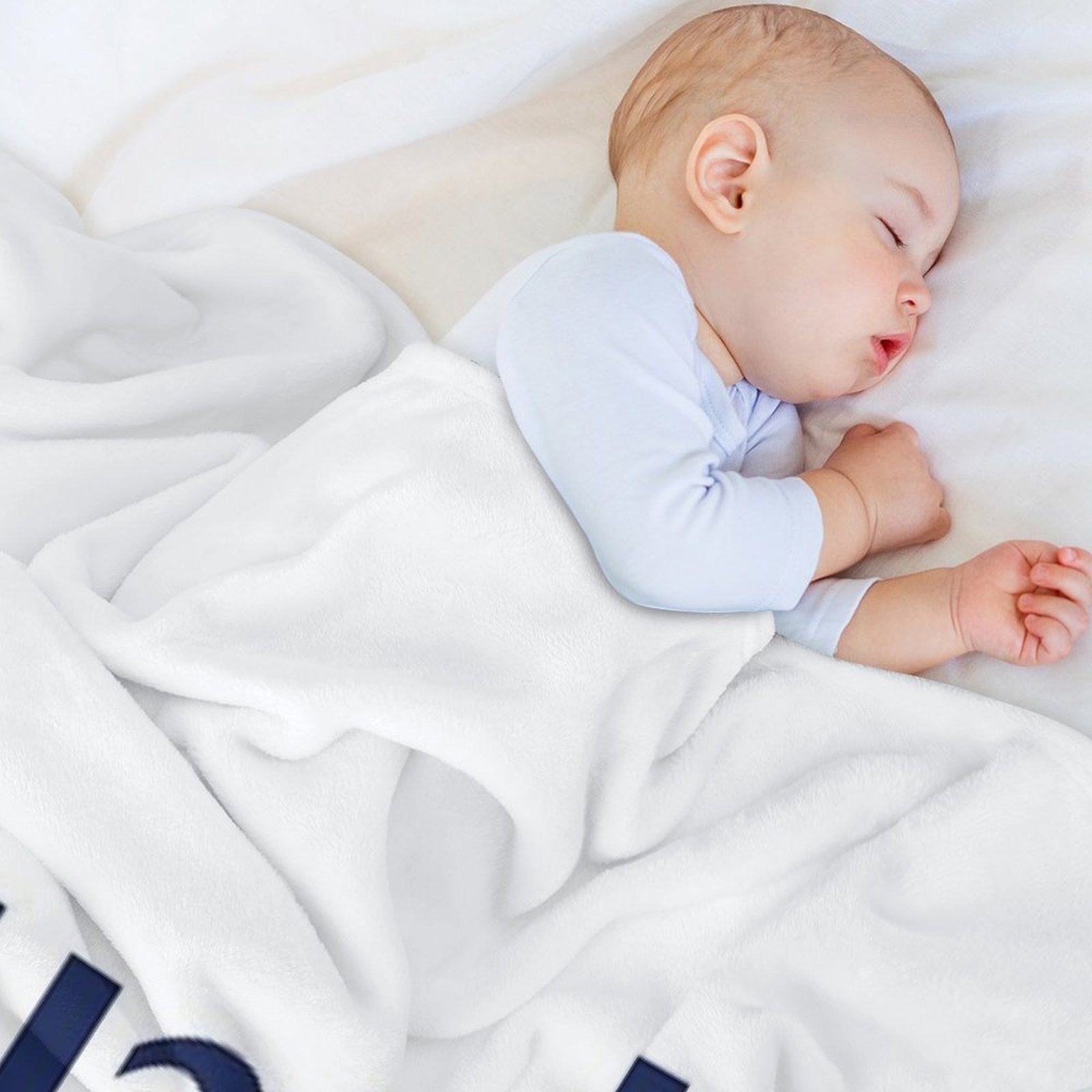 Aquaphor Machine-washable Throw Blanket