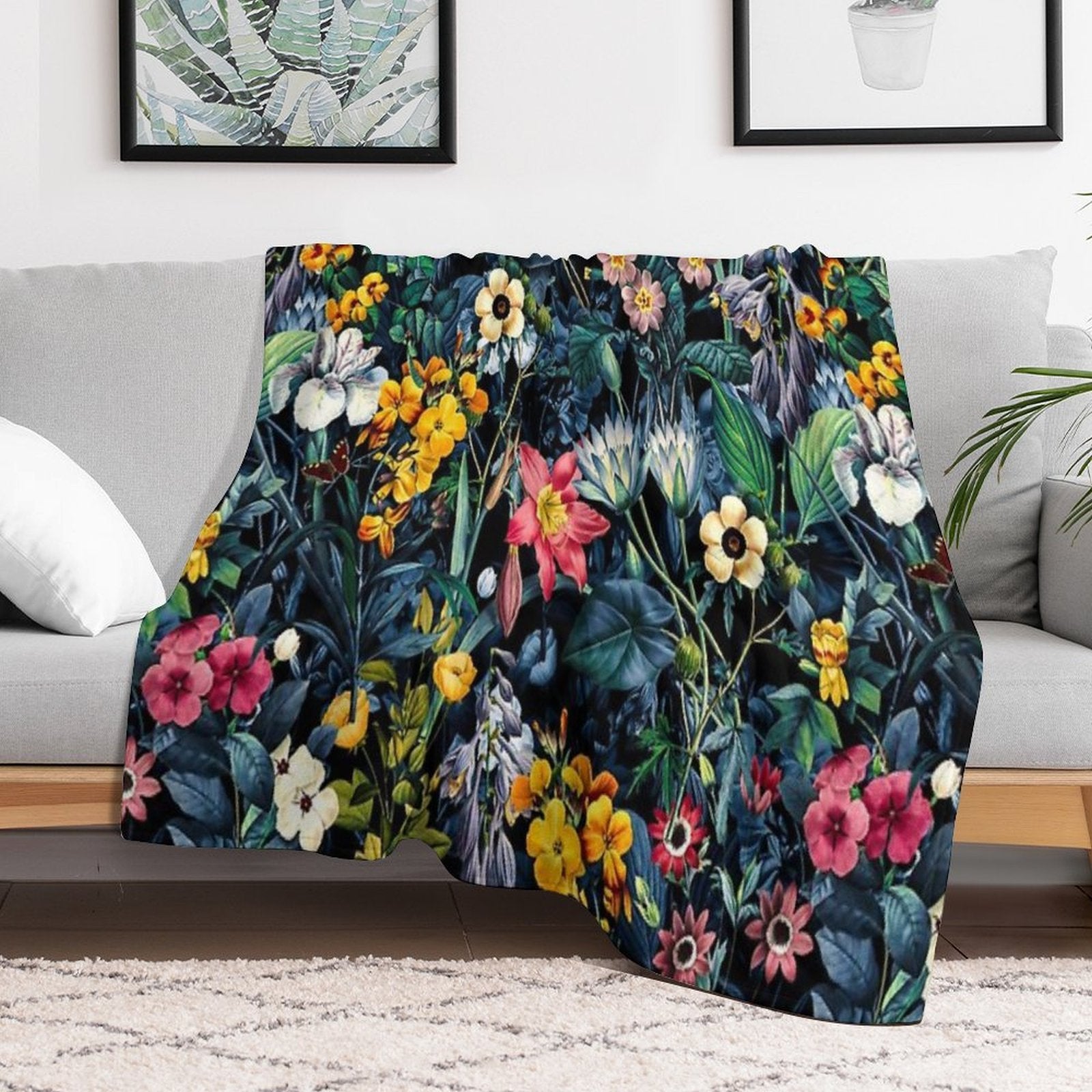 Exotic Garden Gift-ready Throw Blanket