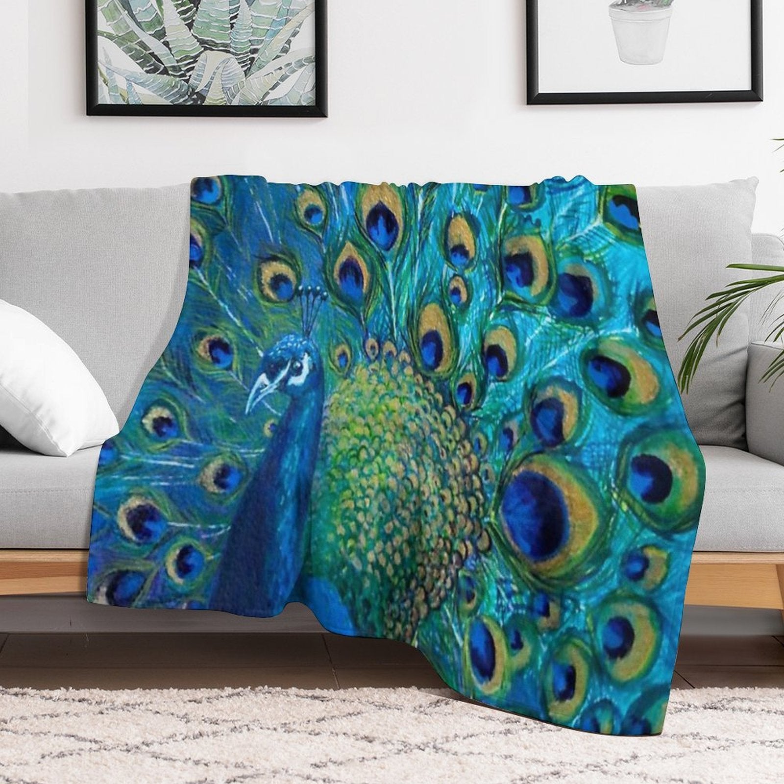 Peacock Full Glory 2 Machine-washable Throw Blanket