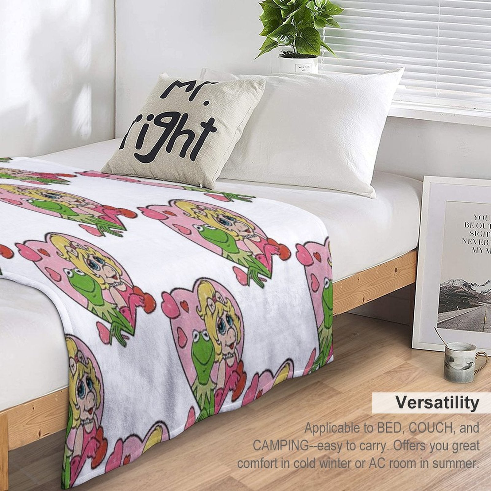Distressed Kermit And Miss Piggy Plush Throw Blanket