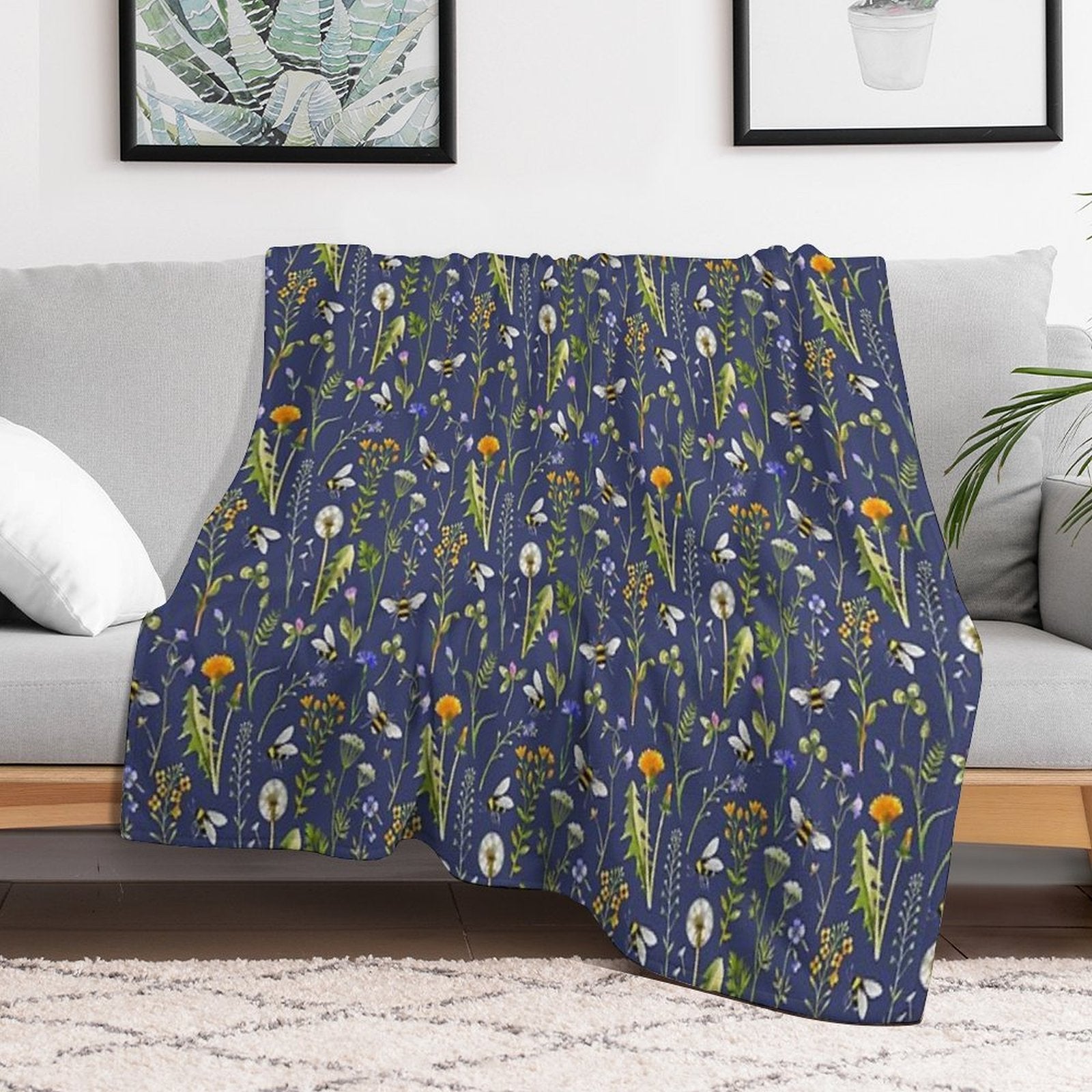 Bees And Wildflowers  Dark Blue Machine-washable Throw Blanket