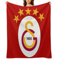 Galatasaray 2025 Championship Design – 5-Star Emblem Gift-ready Throw Blanket