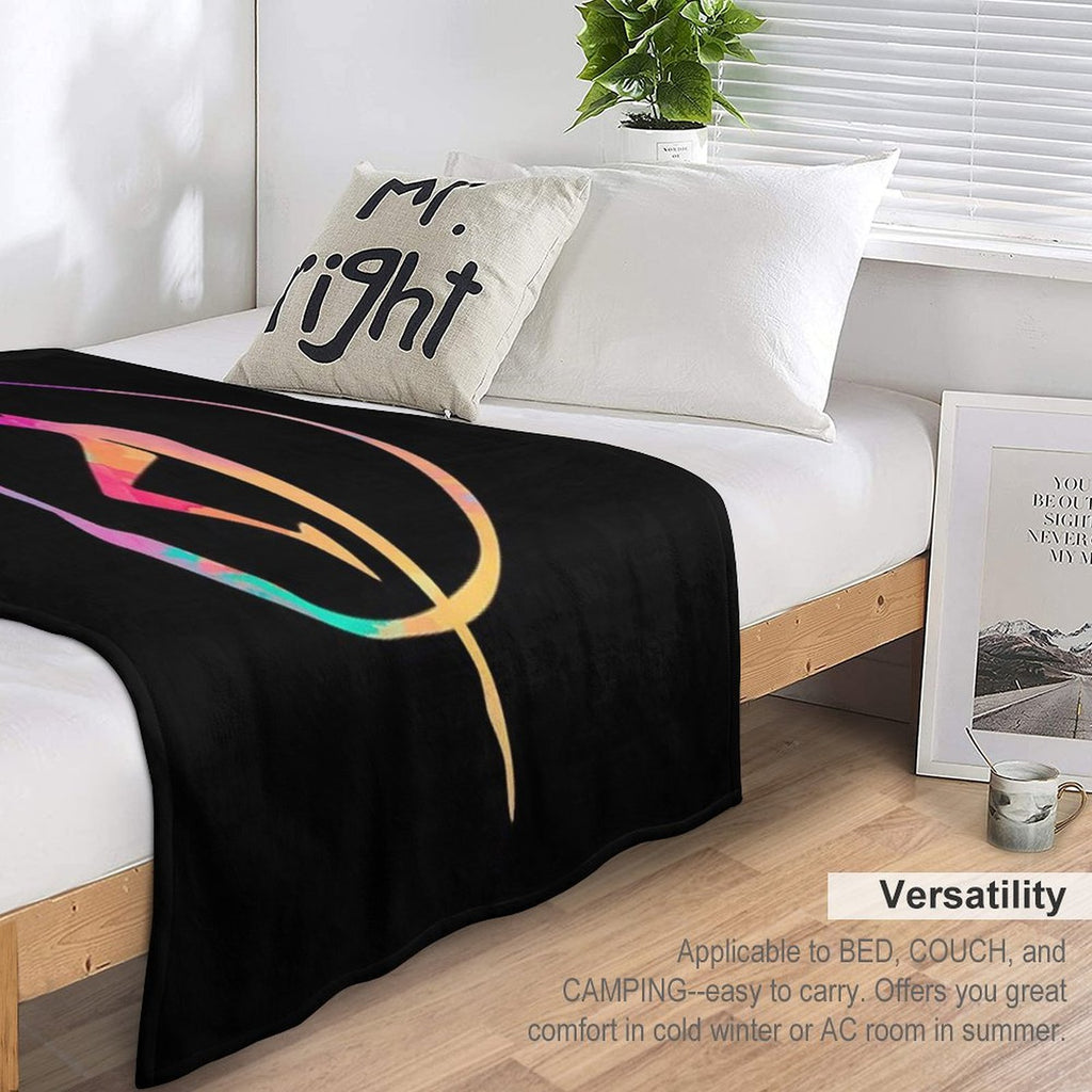Dave Matthews T-ShirtDave Matthews Band Colorfull Logo Lightweight Throw Blanket