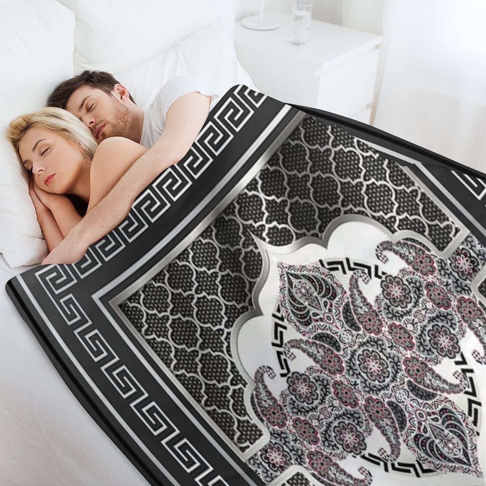 Greek Key Border Black Silver And White Design Plush Throw Blanket