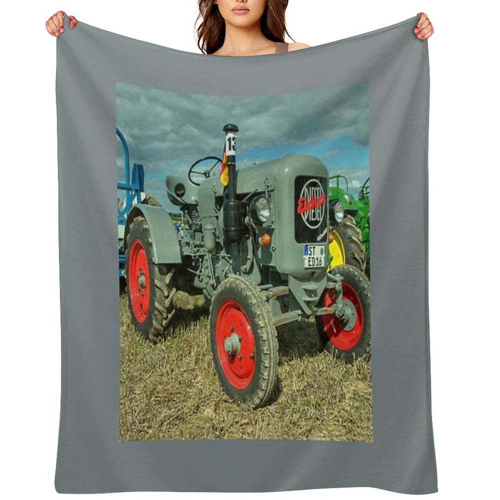 Eicher Diesel Tractor Machine-washable Throw Blanket