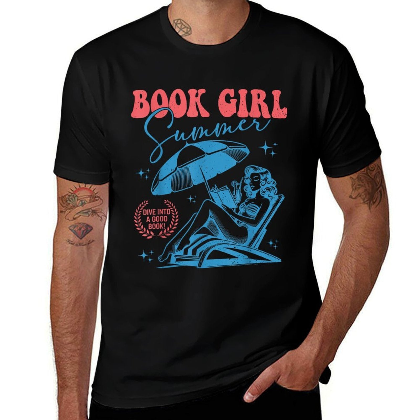 Retro Book Summer Girl Reading Book Bookworm Beach Vacation  Versatile T-Shirt