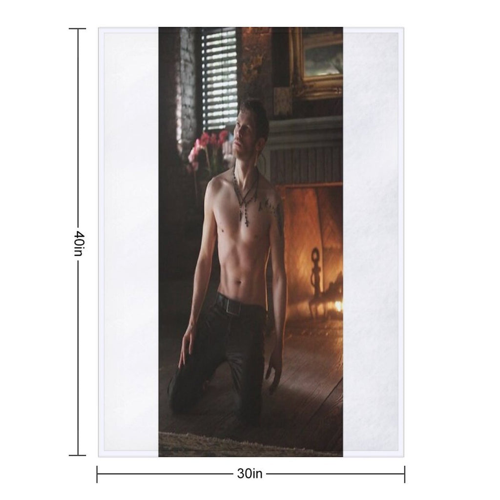 Klaus Mikaelson Travel-friendly Throw Blanket