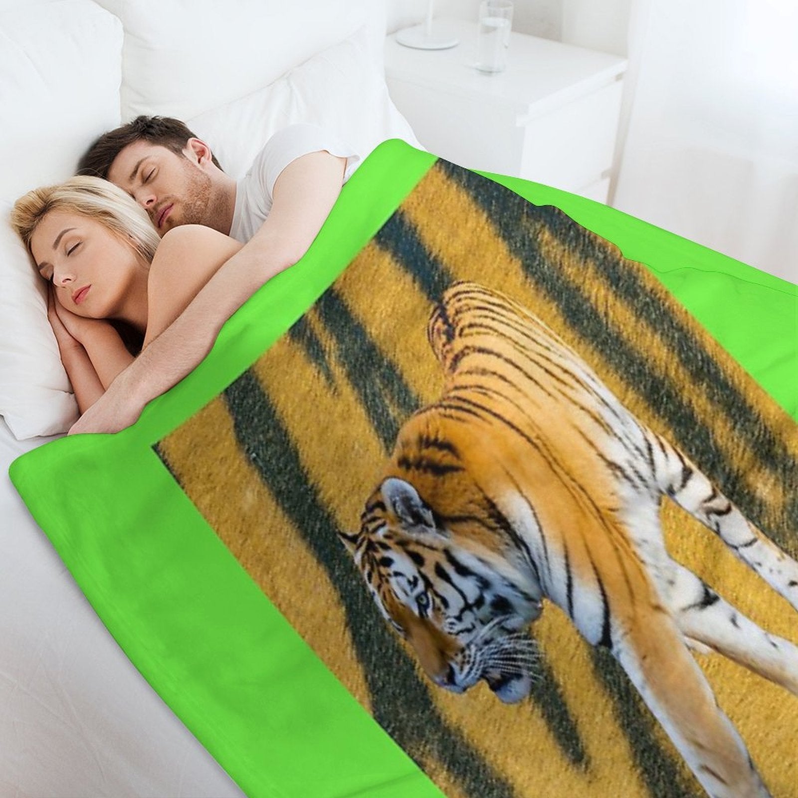 Copy of Copy of Copy of Copy of Copy of TIGER IN BEAUTIFUL COLORS. Wrinkle-free Throw Blanket