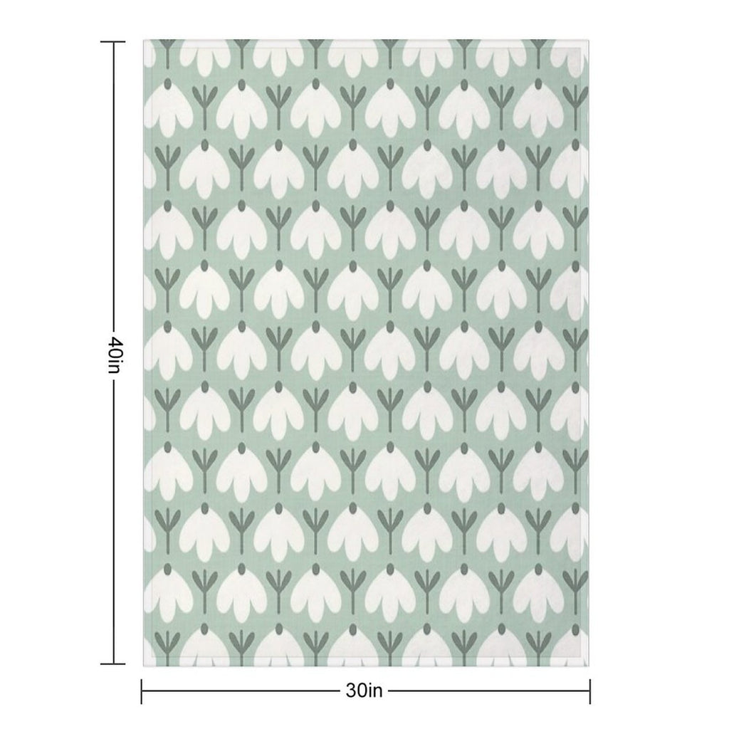 Bold Petal Flowers – Sage Green & Cream – Retro Playful Floral Plush Throw Blanket