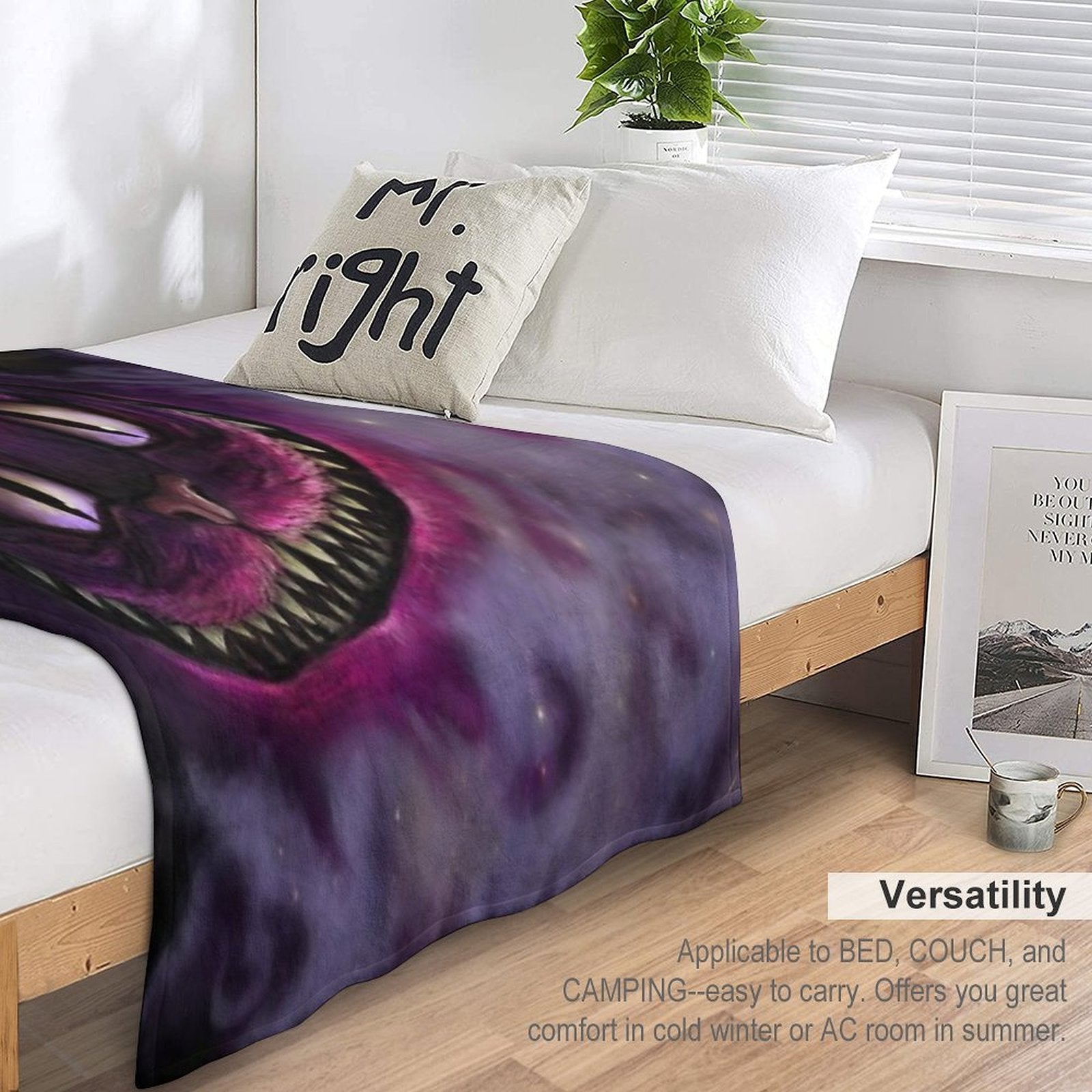 Cheshire Cat Lightweight Throw Blanket