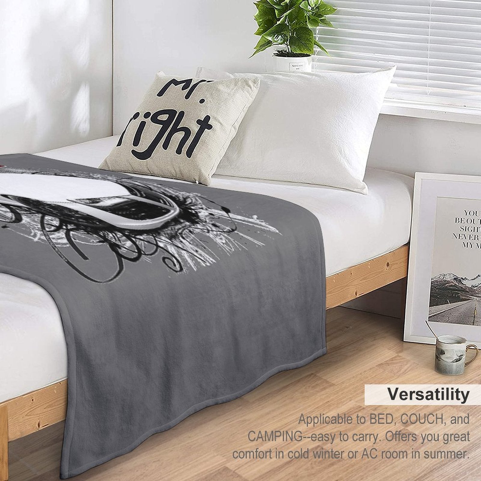 Audi R8 in Swirls Velvety-soft Throw Blanket