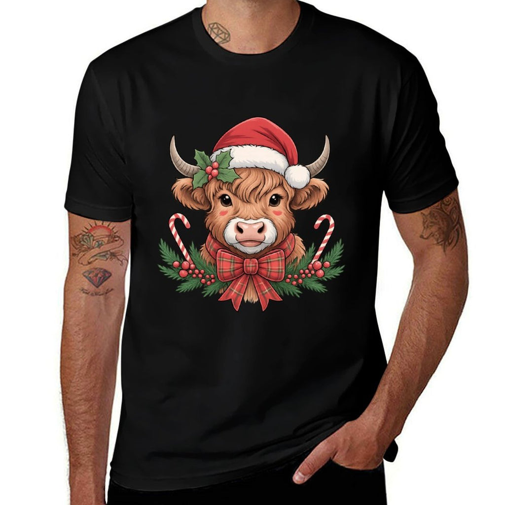 Cute Christmas Highland Cow Mooey Xmas Heifer Santa Hat  Durable T-Shirt