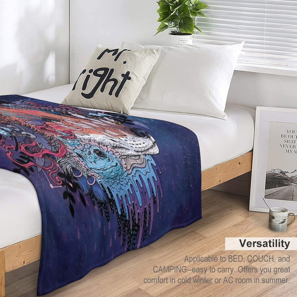 Envoy (Kitsune) Travel-friendly Throw Blanket