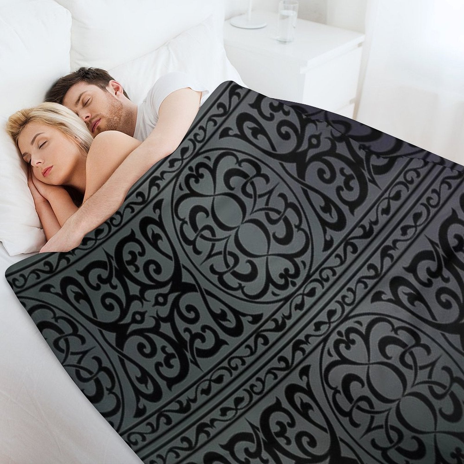 Greek Key Ornate Black & Gold All-season Throw Blanket