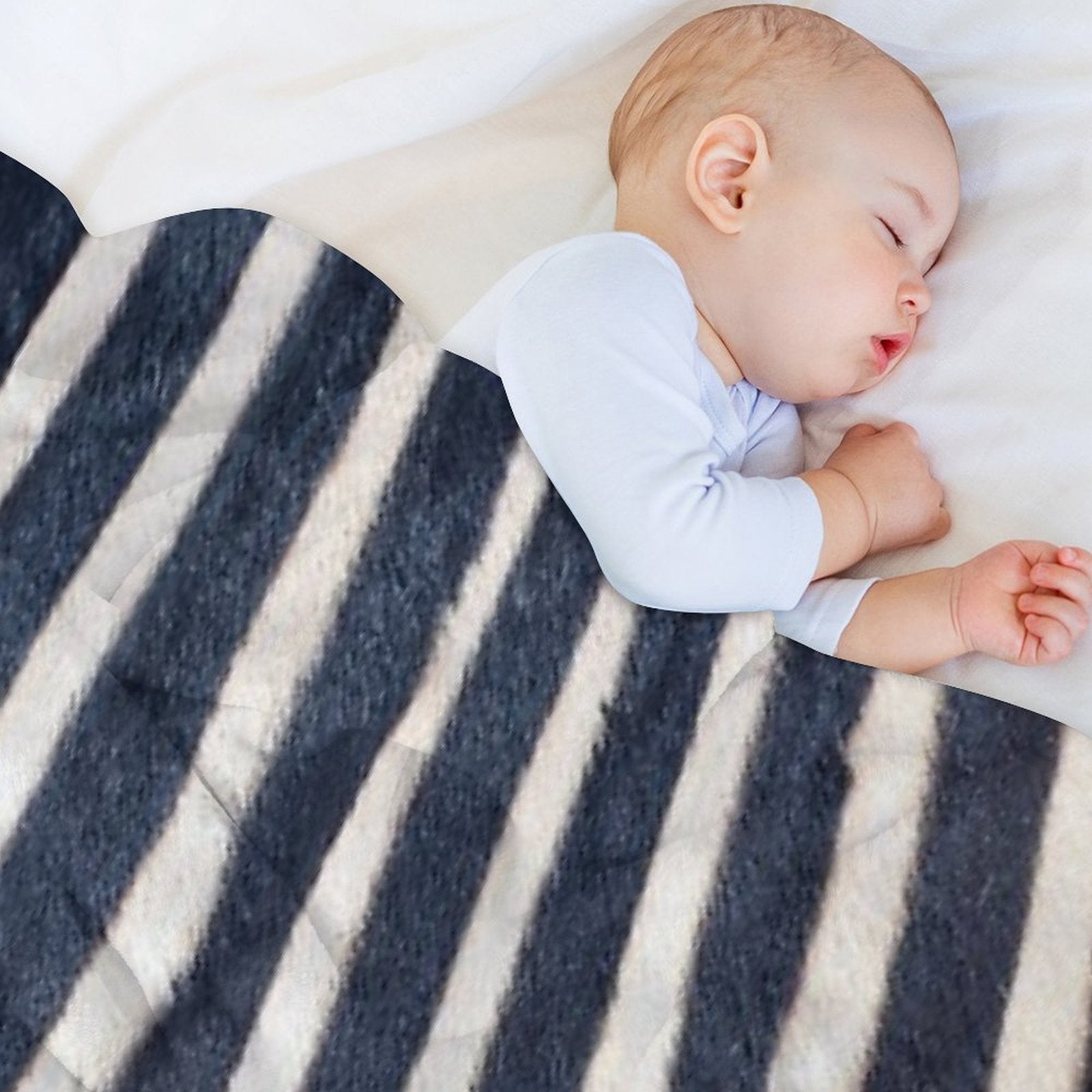 Zebra Shrink-resistant Throw Blanket