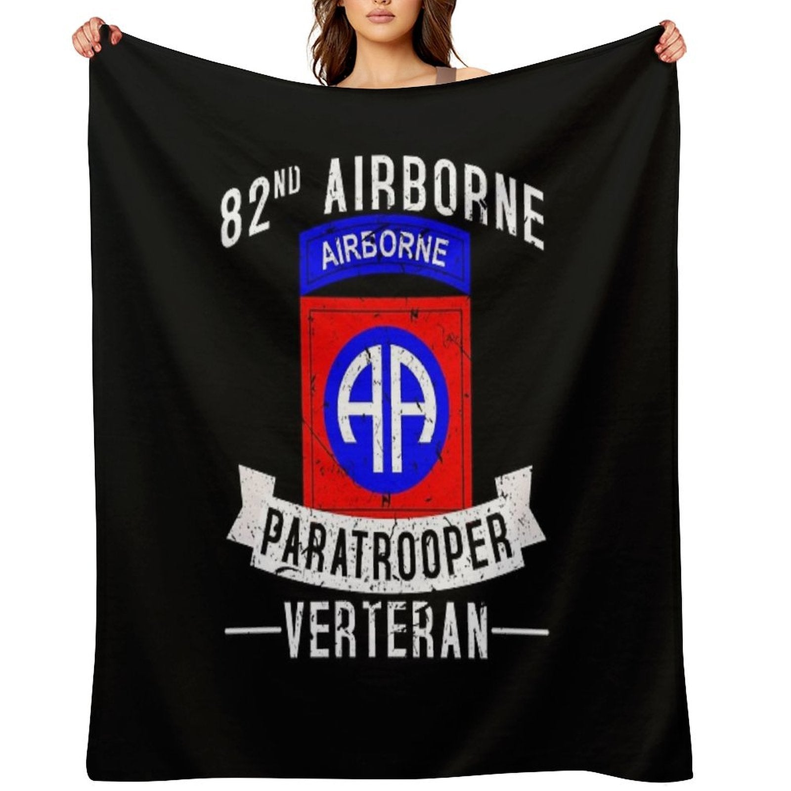 82nd Airborne Division Paratrooper Army Veteran Shrink-resistant Throw Blanket