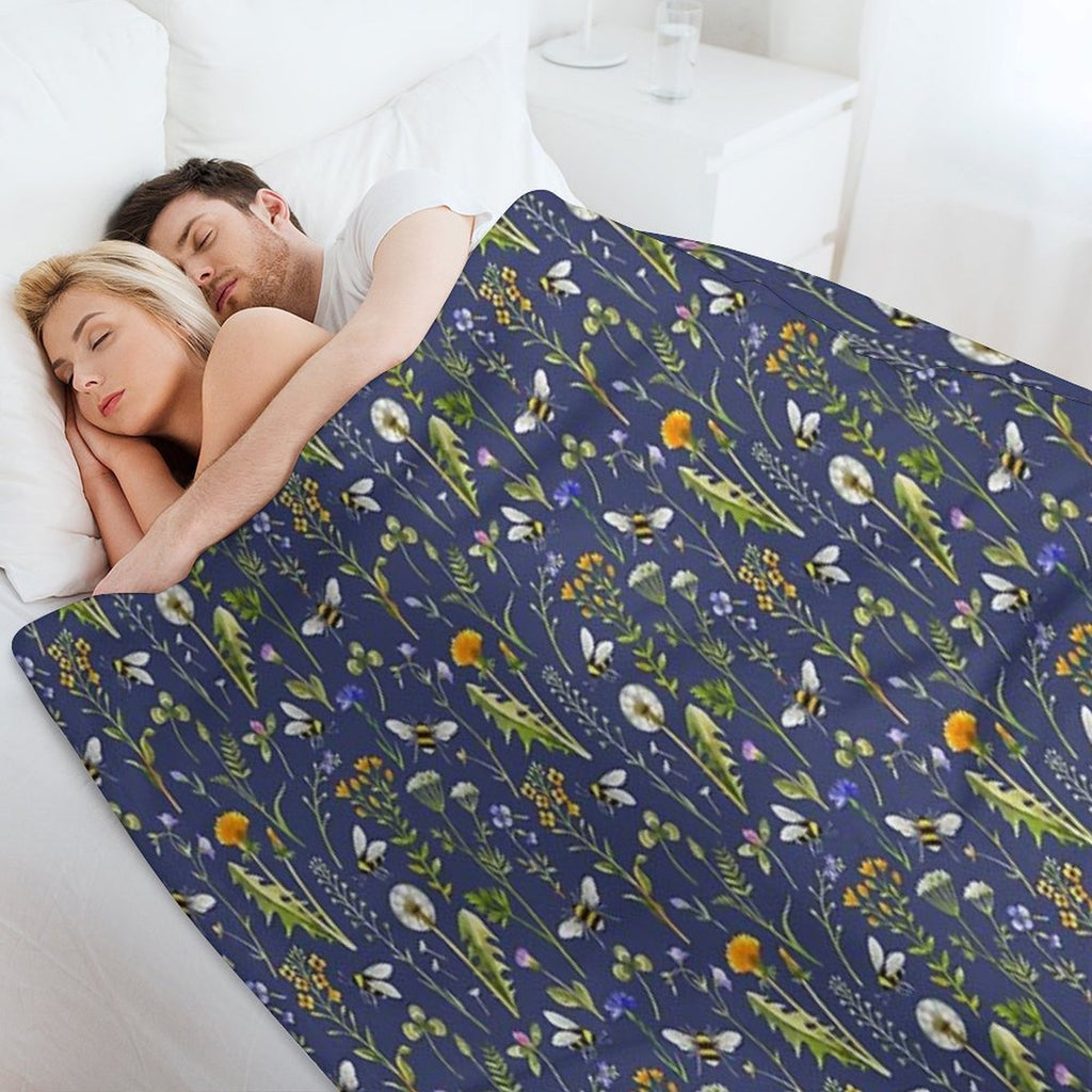 Bees And Wildflowers  Dark Blue Machine-washable Throw Blanket