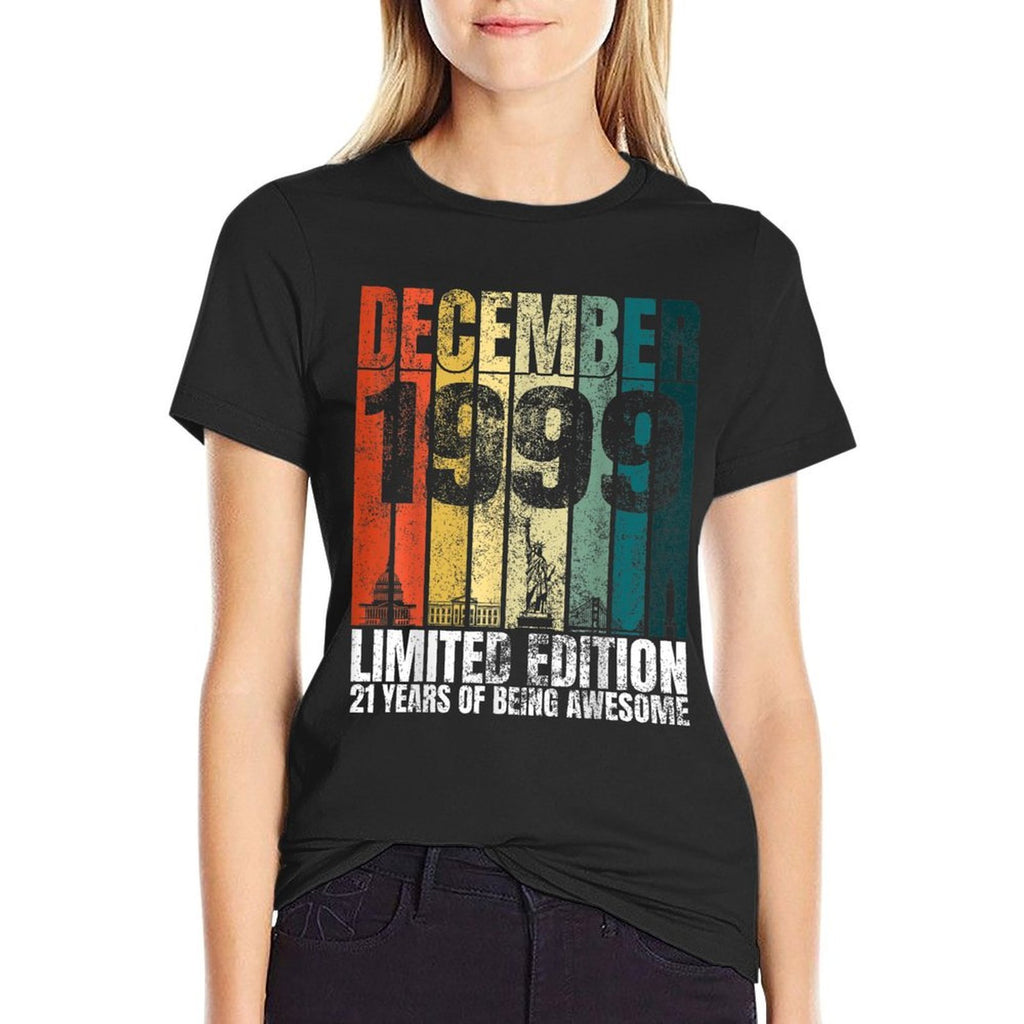 Vintage December 1999 Bday Gifts 21 Years Old 21st Birthday  Lightweight T-Shirt