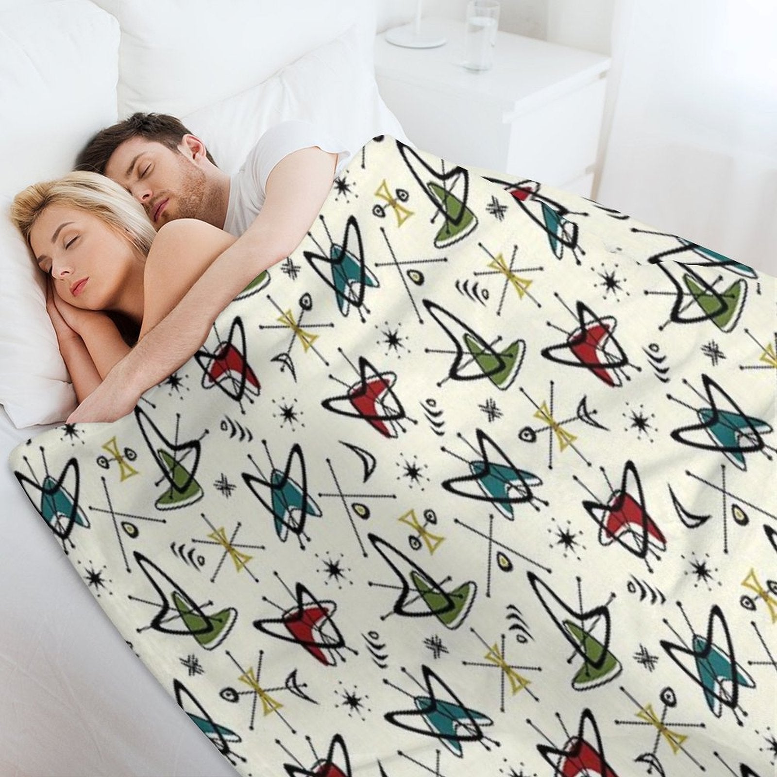 Atomic Boomerang Flashback All-season Throw Blanket