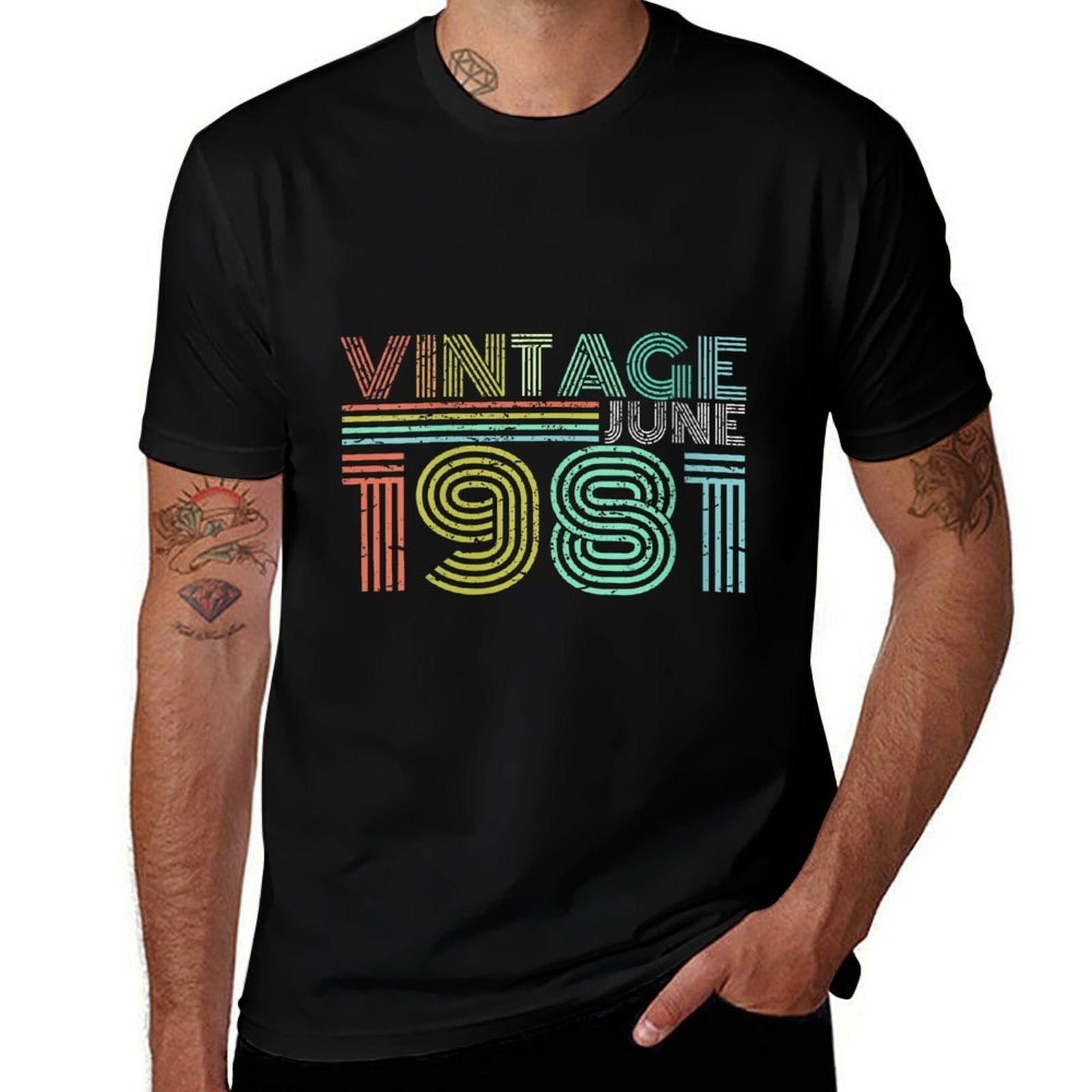 Womens 40th Birthday Gift Vintage June 1981 40 Years Old  Lightweight T-Shirt