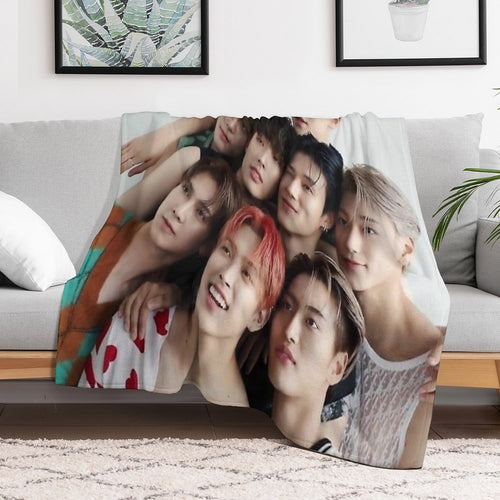 Ateez Comfort Throw Blanket