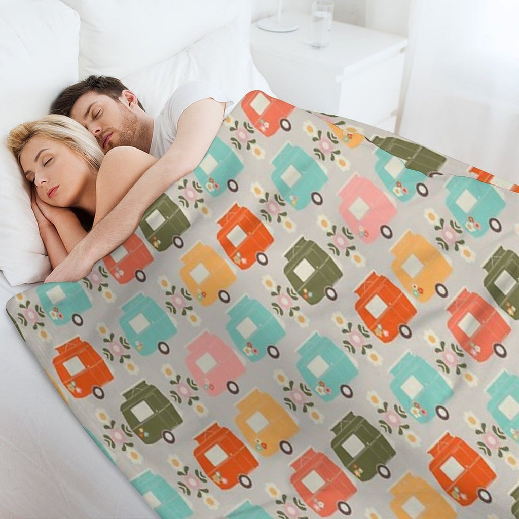 Colourful Vintage Caravans And Daisies Shrink-resistant Throw Blanket