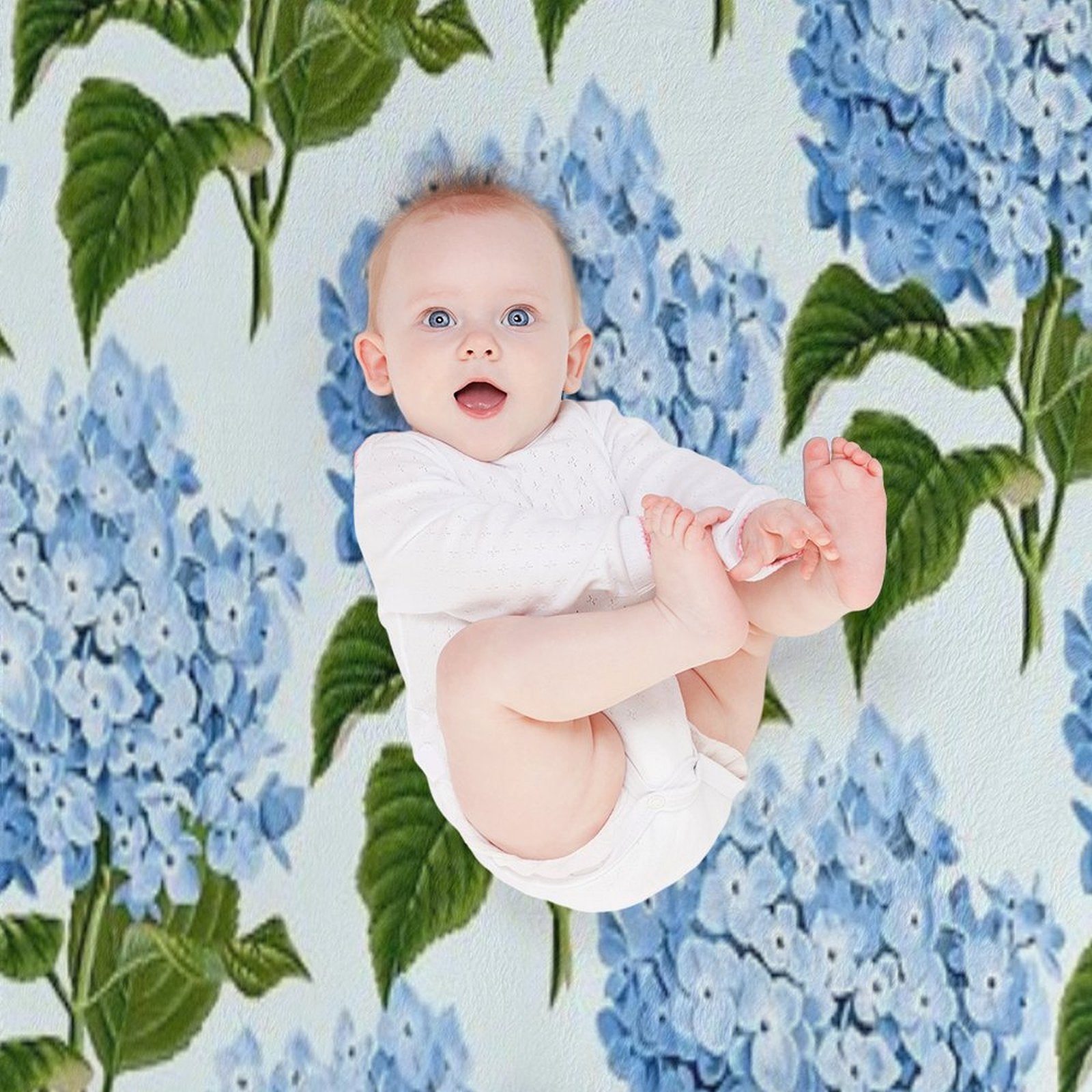 Blue Hydrangea Print - Floral Print Gift-ready Throw Blanket