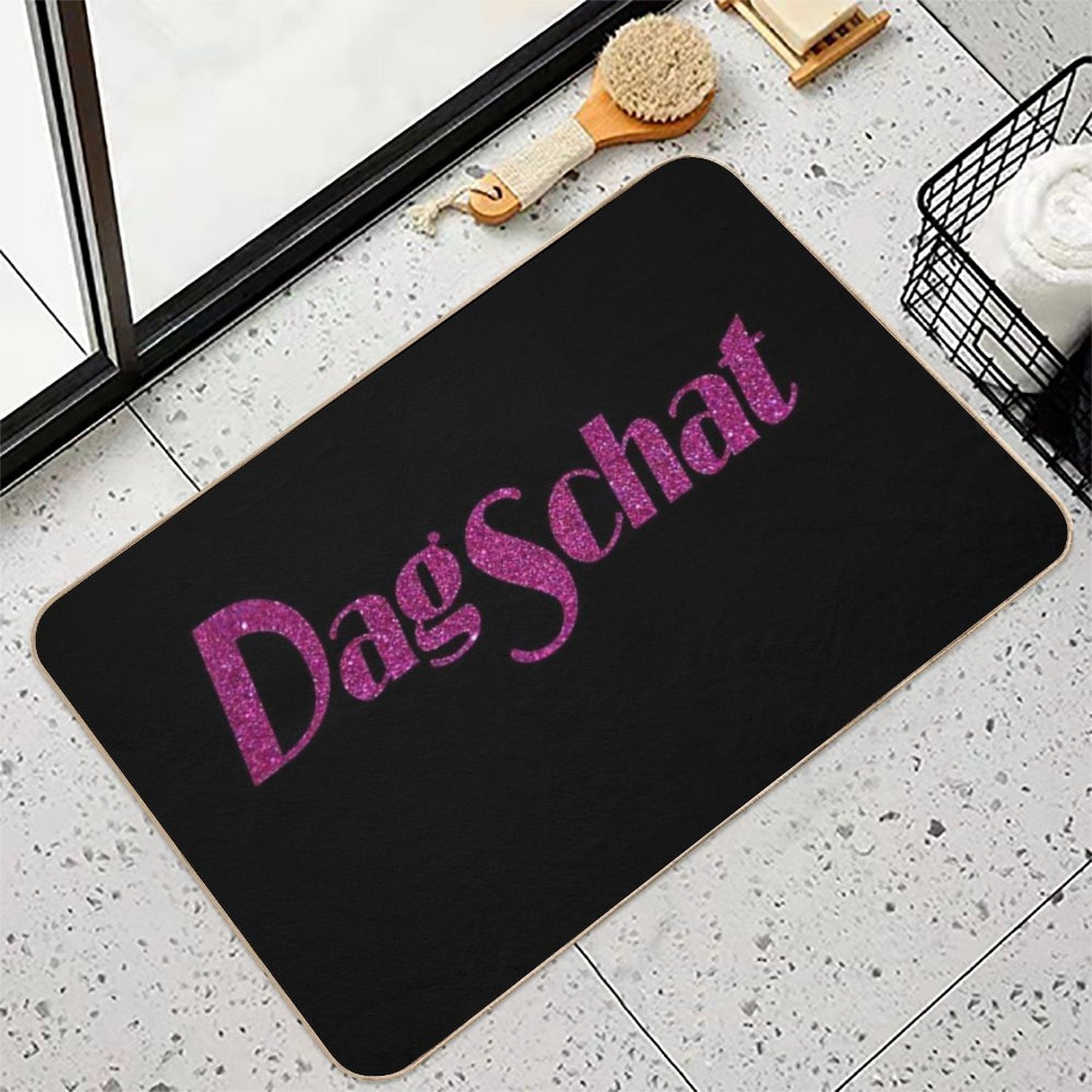 Drag Race Holland - Dag Schat (Bye Hun - Love Hon) - Pink Glitter - Fred Van Leer - RuPaul's  Anti-Trip Bath Mat