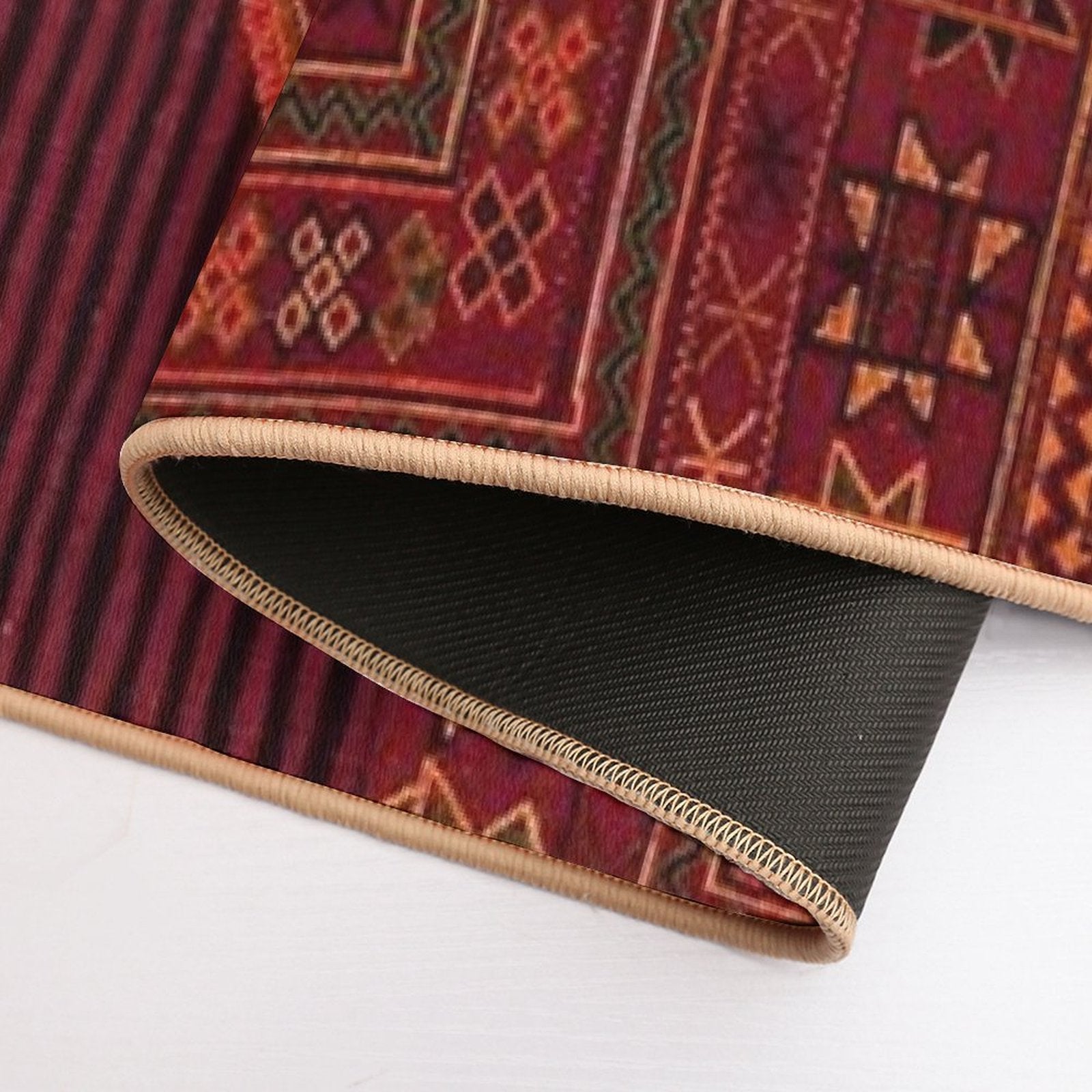 Traditional Moroccan Artwork Design  Non-Slip Bath Mat